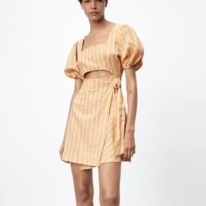 Zara Yellow Striped Dress (Size M)